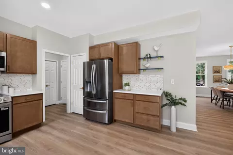 2907 Middle Bridge Ct, Crofton, MD 21114 photo 11