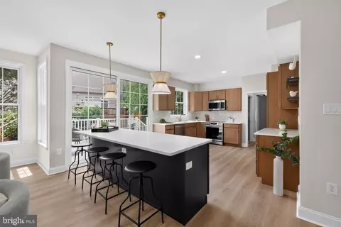 2907 Middle Bridge Ct, Crofton, MD 21114 photo 7