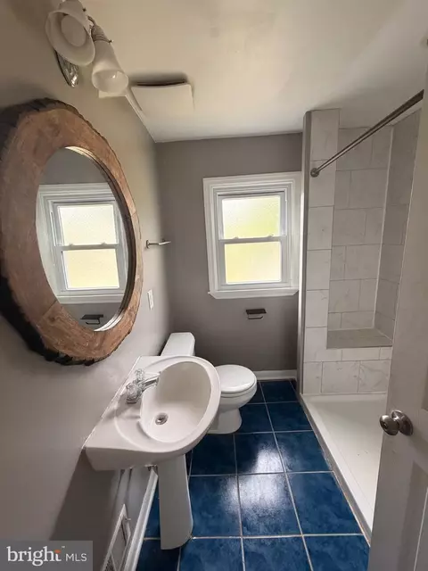 Bath - 110 W 11th Ave, Brooklyn, MD 21225 photo 3 of 3