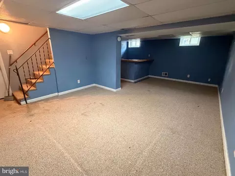 Living - 110 W 11th Ave, Brooklyn, MD 21225 photo 3 of 4