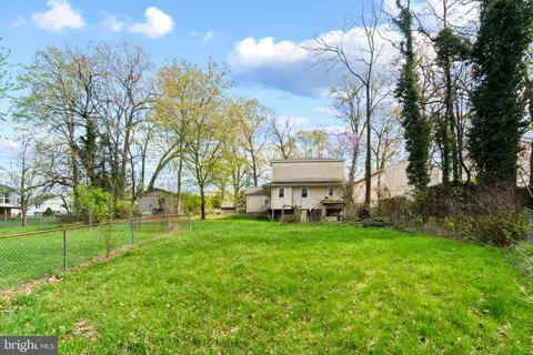 Exterior - 706 203rd St, Pasadena, MD 21122 photo 6 of 6