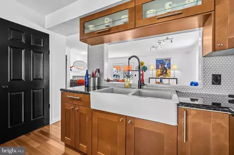 Kitchen - 3421 Halifax Ct, Pasadena, MD 21122 photo 7 of 8