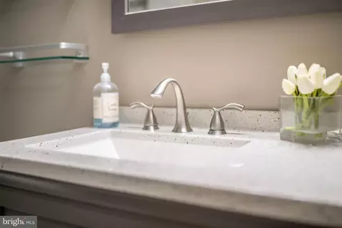 Bath - 3646 N Carolina Ave, Edgewater, MD 21037 photo 8 of 8