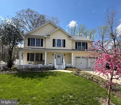 3646 N Carolina Ave, Edgewater, MD 21037