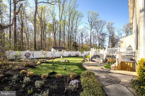 Exterior - 3646 N Carolina Ave, Edgewater, MD 21037 photo 5 of 8