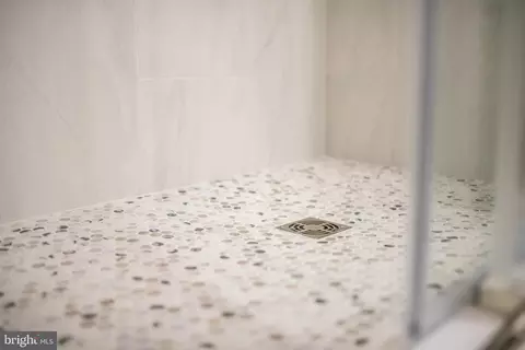 Bath - 3646 N Carolina Ave, Edgewater, MD 21037 photo 6 of 8