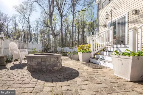 Exterior - 3646 N Carolina Ave, Edgewater, MD 21037 photo 4 of 8