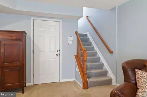 Entry Way - 75 Two Rivers Dr, Edgewater, MD 21037 photo 9 of 9