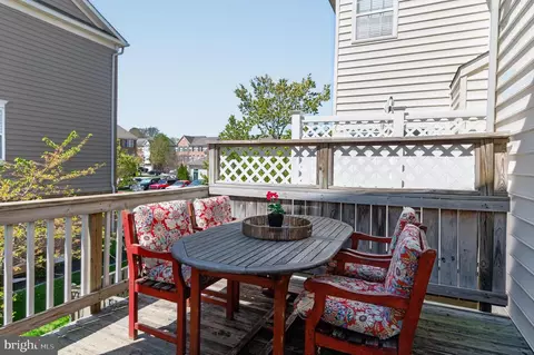Exterior - 75 Two Rivers Dr, Edgewater, MD 21037 photo 1 of 12