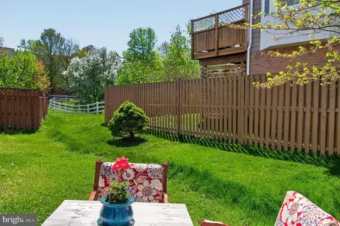 Exterior - 75 Two Rivers Dr, Edgewater, MD 21037 photo 6 of 12