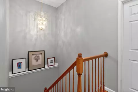 Entry Way - 75 Two Rivers Dr, Edgewater, MD 21037 photo 5 of 9