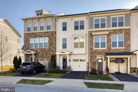 7621 Lyndon Ct, Glen Burnie, MD 21060