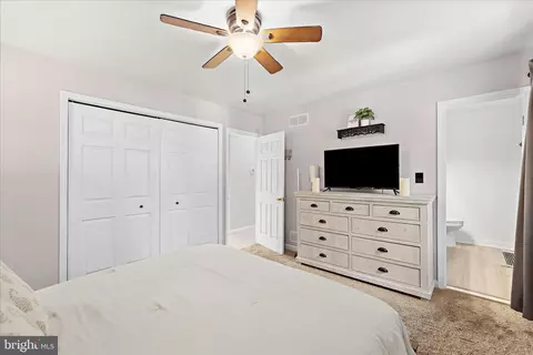 Bedroom - 109 Wileys Ln, Pasadena, MD 21122 photo 3 of 10