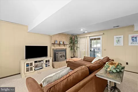 Other - 109 Wileys Ln, Pasadena, MD 21122 photo 6 of 23