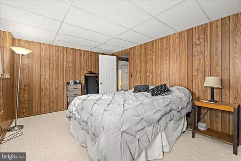 Bedroom - 109 Wileys Ln, Pasadena, MD 21122 photo 6 of 10
