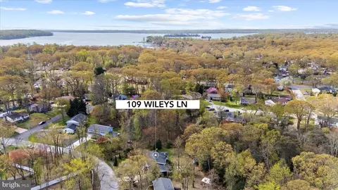 View/Area - 109 Wileys Ln, Pasadena, MD 21122 photo 6 of 9