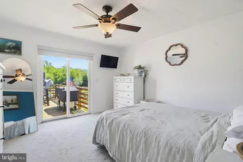Bedroom - 3229 Beards Point Rd, Davidsonville, MD 21035 photo 2 of 4