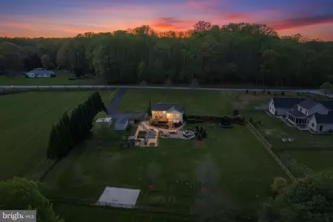 View/Area - 3229 Beards Point Rd, Davidsonville, MD 21035 photo 8 of 8