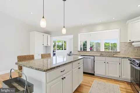 Kitchen - 3229 Beards Point Rd, Davidsonville, MD 21035 photo 3 of 3