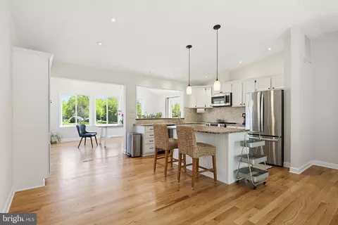 Kitchen - 3229 Beards Point Rd, Davidsonville, MD 21035 photo 2 of 3