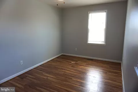 Bedroom - 702 Londontown Rd, Edgewater, MD 21037 photo 3 of 4