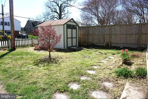 Exterior - 702 Londontown Rd, Edgewater, MD 21037 photo 2 of 3