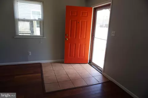 Entry Way - 702 Londontown Rd, Edgewater, MD 21037 photo 1 of 1