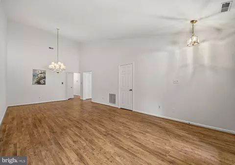 Living - 907 Beacon Way, Annapolis, MD 21401 photo 3 of 7