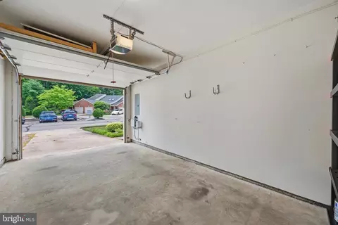 Exterior - 907 Beacon Way, Annapolis, MD 21401 photo 3 of 8