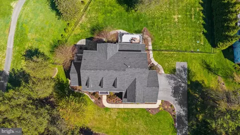 View/Area - 1603 Braid Hills Dr, Pasadena, MD 21122 photo 1 of 9