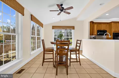 Dining - 1603 Braid Hills Dr, Pasadena, MD 21122 photo 5 of 6