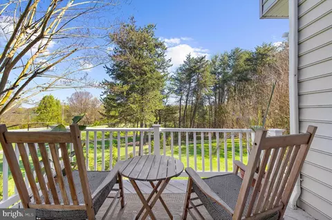 Exterior - 1603 Braid Hills Dr, Pasadena, MD 21122 photo 7 of 18