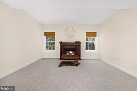 Living - 1603 Braid Hills Dr, Pasadena, MD 21122 photo 6 of 6