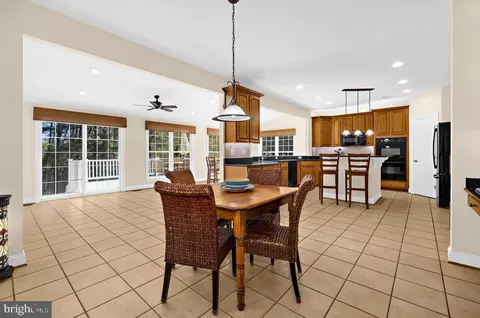 Dining - 1603 Braid Hills Dr, Pasadena, MD 21122 photo 4 of 6