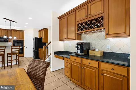 Kitchen - 1603 Braid Hills Dr, Pasadena, MD 21122 photo 3 of 8