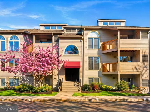 7006 Channel Village Ct #101, Annapolis, MD 21403