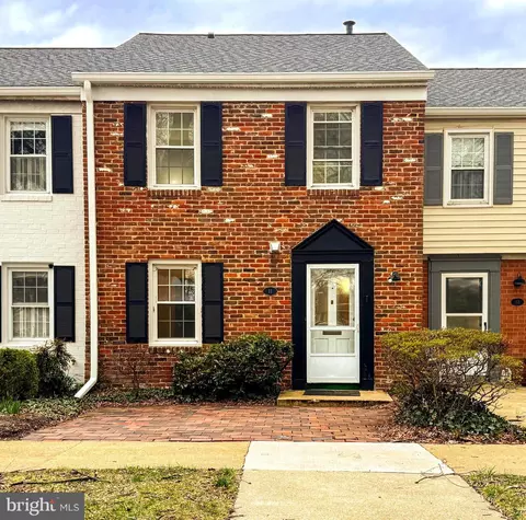 11 Georgetown Ct #11, Annapolis, MD 21403