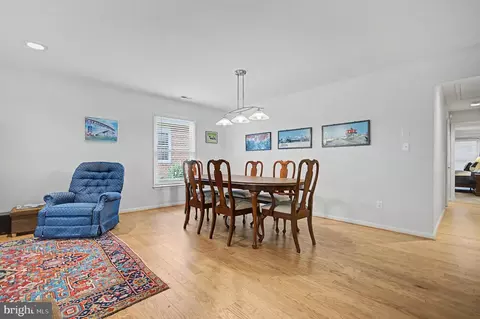 Dining - 809 Midship Ct, Annapolis, MD 21401 photo 2 of 4