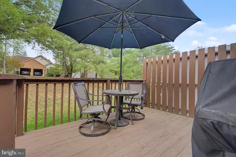 Exterior - 809 Midship Ct, Annapolis, MD 21401 photo 6 of 10