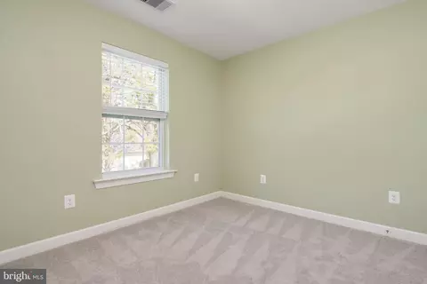 Bedroom - 1222 Juniper St, Shady Side, MD 20764 photo 5 of 5