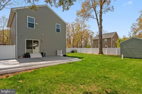 Exterior - 1222 Juniper St, Shady Side, MD 20764 photo 6 of 9