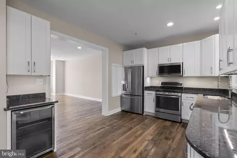 Kitchen - 1304 Hill Born Dr, Hanover, MD 21076 photo 5 of 7
