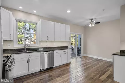 Kitchen - 1304 Hill Born Dr, Hanover, MD 21076 photo 2 of 7