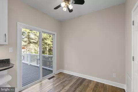 Entry Way - 1304 Hill Born Dr, Hanover, MD 21076 photo 3 of 5