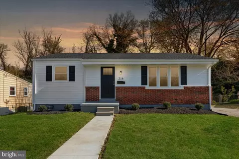 216 Cheddington Rd, Linthicum Heights, MD 21090