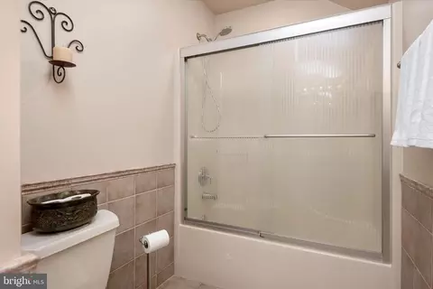 Bath - 1403 Mirable Way, Pasadena, MD 21122 photo 3 of 5