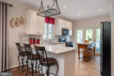 Kitchen - 1403 Mirable Way, Pasadena, MD 21122 photo 3 of 3