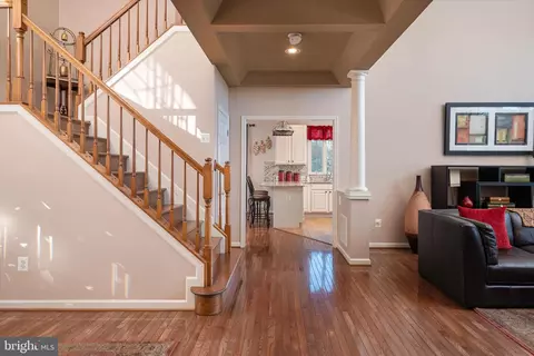 Entry Way - 1403 Mirable Way, Pasadena, MD 21122 photo 3 of 4