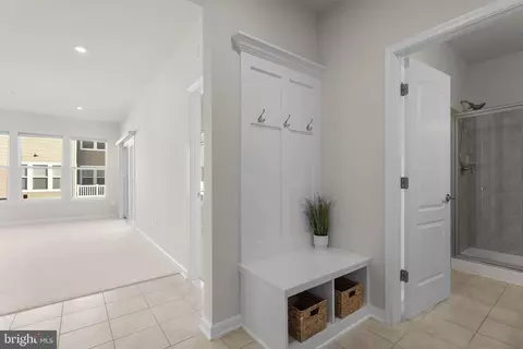 Entry Way - 8312 Meadowood Dr, Hanover, MD 21076 photo 9 of 10