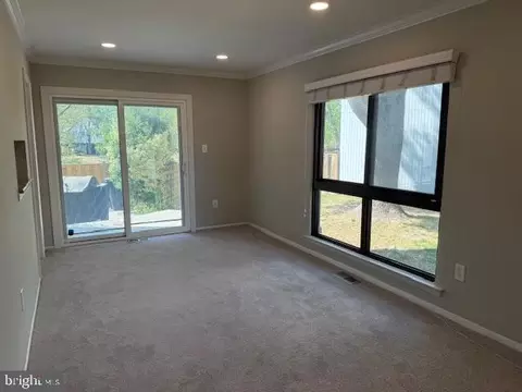 Living - 2032 Cambridge Dr, Crofton, MD 21114 photo 2 of 4